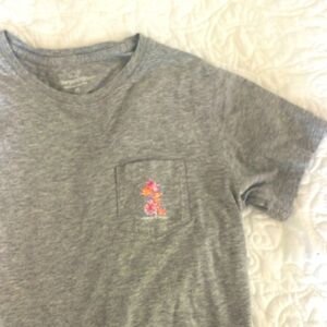 Vineyard Vines like new gray XS ladies tshirt 🍍